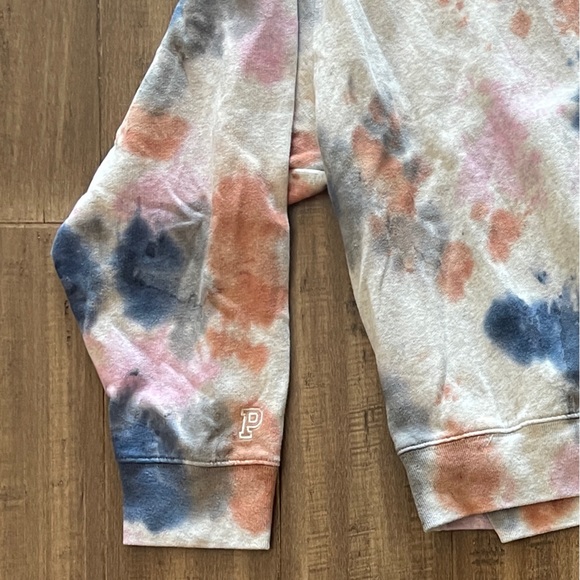 Victoria's Secret Pink Tie Dye Sweat Suit 60%cotton 40% polyester gently used - Picture 7 of 8